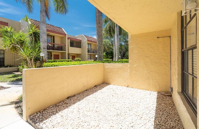 769 SE 1st Way 85, Deerfield Beach, FL 33441