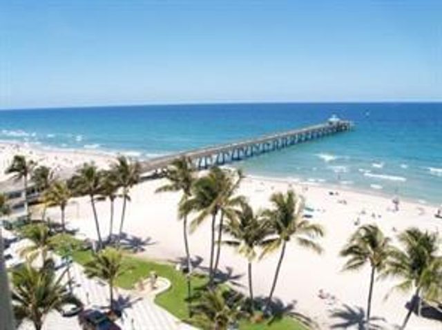 769 SE 1st Way 85, Deerfield Beach, FL 33441