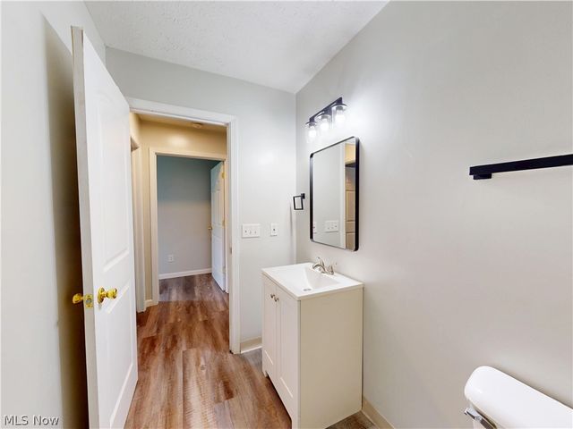 28 Sycamore Drive, Painesville Twp, OH 44077
