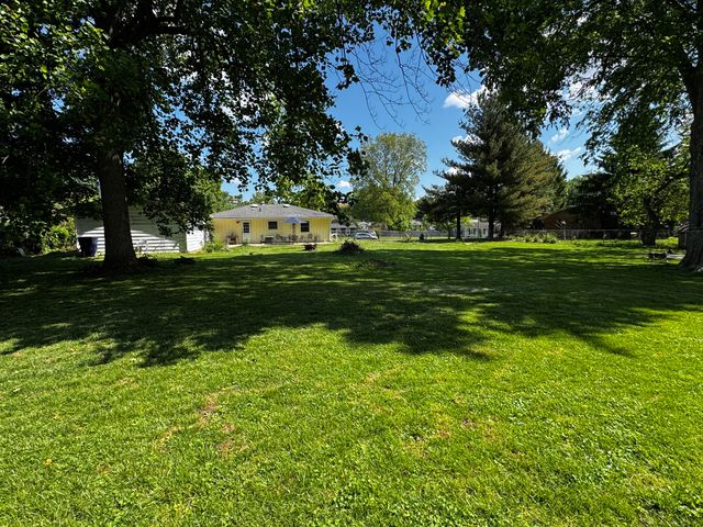 3033 Arrowhead Drive, Lexington, KY 40503