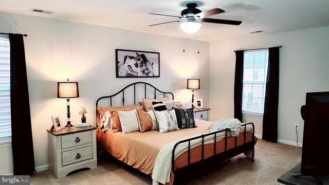 139 TOLLERTON TRAIL, Falling Waters, WV 25419