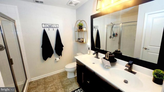 139 TOLLERTON TRAIL, Falling Waters, WV 25419