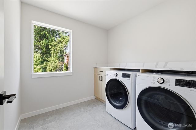 9012 124th Lane NE, Kirkland, WA 98033