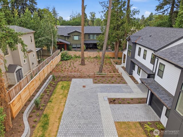 9012 124th Lane NE, Kirkland, WA 98033
