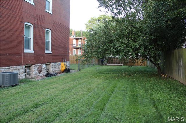 2632 Tennessee Avenue, St Louis, MO 63118