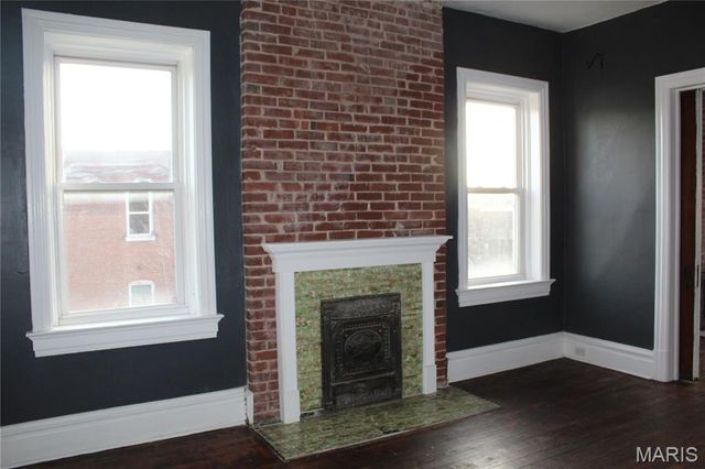 2632 Tennessee Avenue, St Louis, MO 63118