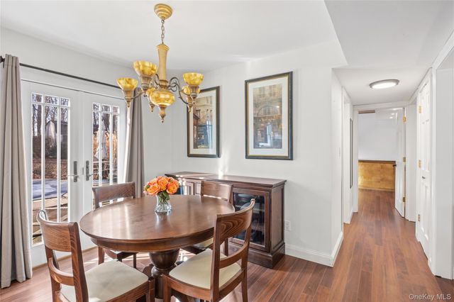 193 Glen Summer Road, Holbrook, NY 11741