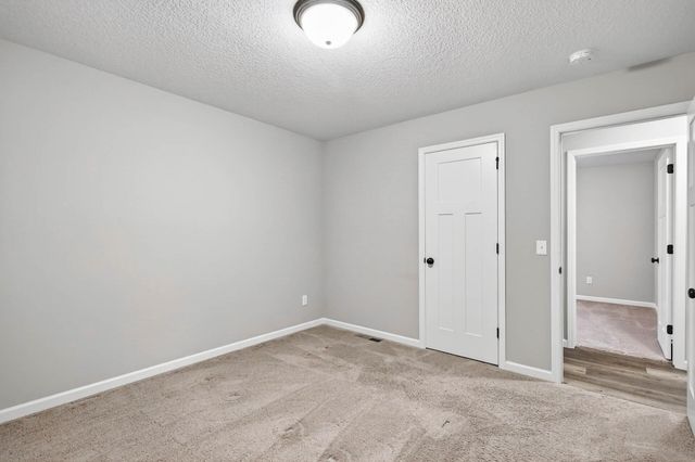 9242 25th Street NE, Saint Michael, MN 55376