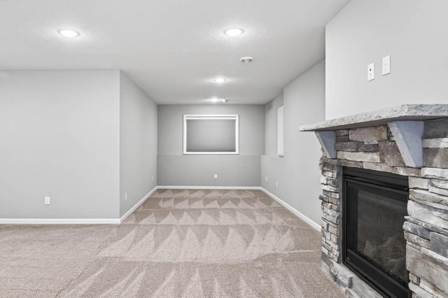 9242 25th Street NE, Saint Michael, MN 55376