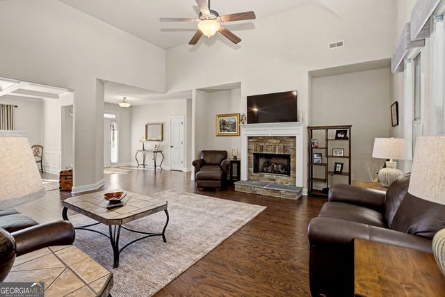 89 Fox Hall Crossing E, Senoia, GA 30276