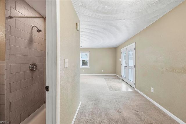 100 Bramston DR, Hampton, VA 23666