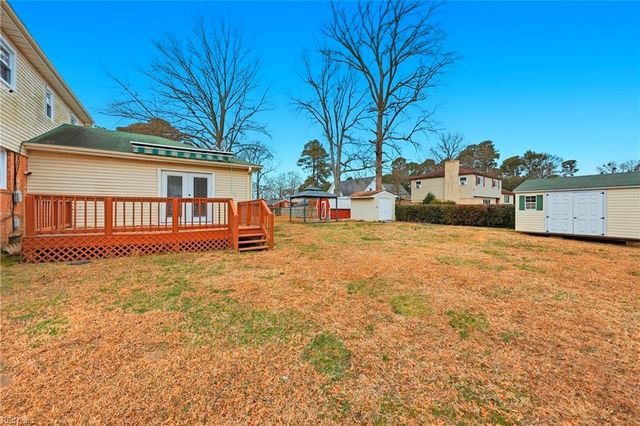100 Bramston DR, Hampton, VA 23666