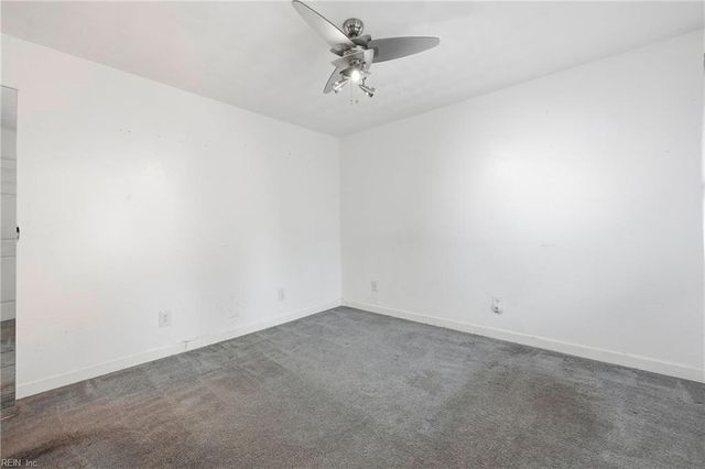 100 Bramston DR, Hampton, VA 23666