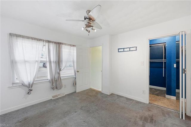 100 Bramston DR, Hampton, VA 23666