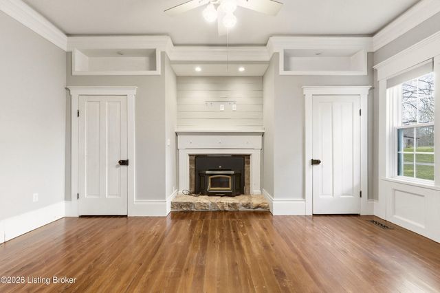 1574 Wales Run Rd, Mt Washington, KY 40047