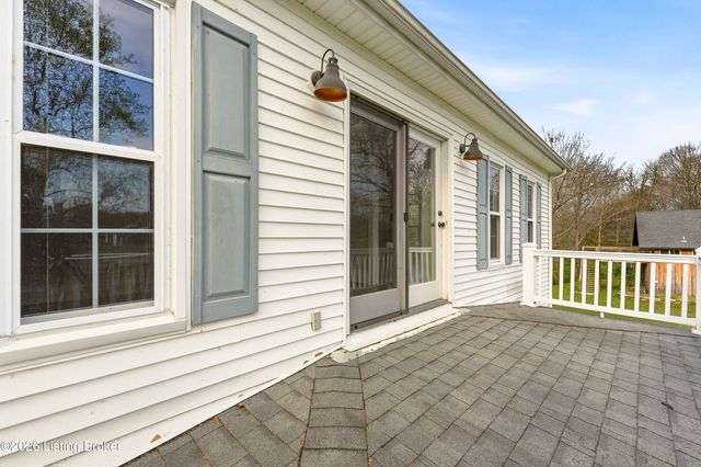 1574 Wales Run Rd, Mt Washington, KY 40047