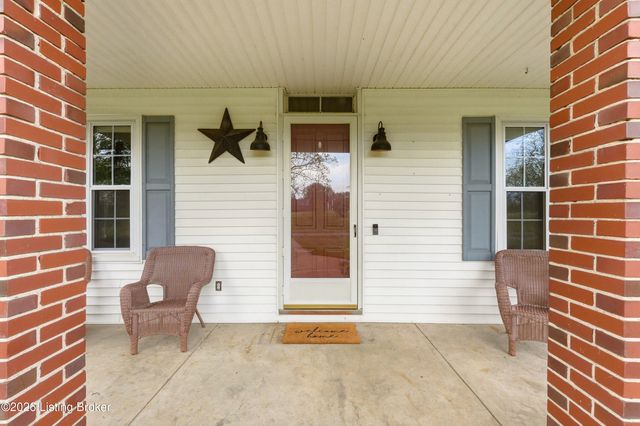 1574 Wales Run Rd, Mt Washington, KY 40047