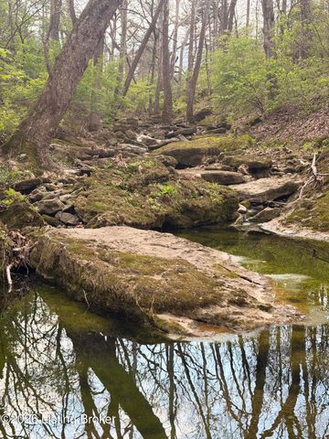 1574 Wales Run Rd, Mt Washington, KY 40047