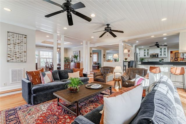 195 Rock Glen Road, Athens, GA 30606