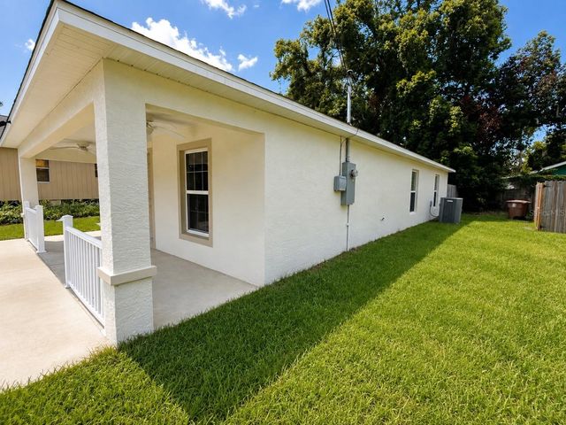 986 NW 1ST STREET, Ocala, FL 34475