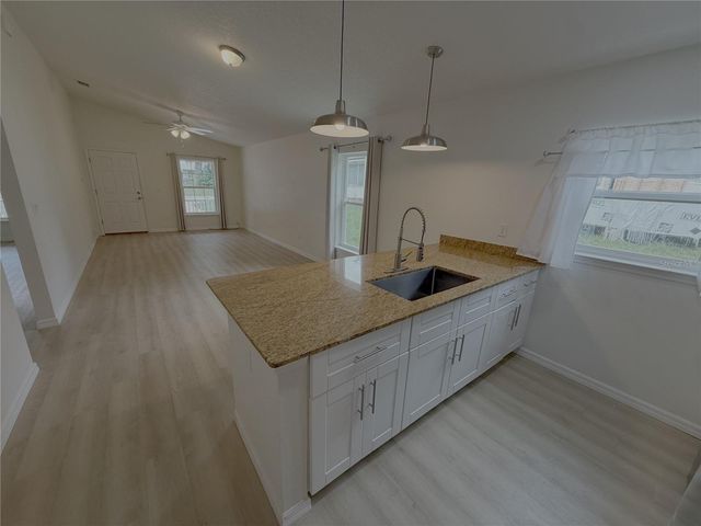 986 NW 1ST STREET, Ocala, FL 34475