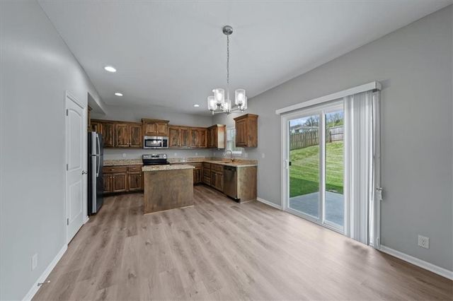 20012 E 24th Terrace Court, Independence, MO 64057