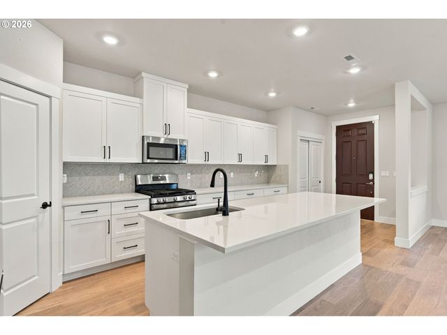 14896 Nw MINDA St, Portland, OR 97229