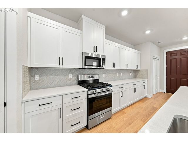 14896 Nw MINDA St, Portland, OR 97229
