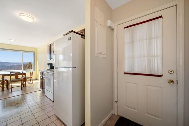 55 Cityside Dr Unit 13, Montpelier, VT 05602