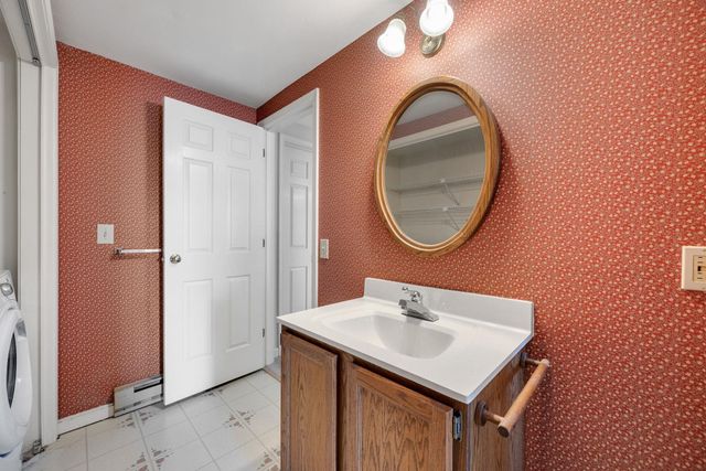 55 Cityside Dr Unit 13, Montpelier, VT 05602