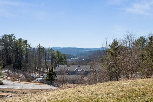 55 Cityside Dr Unit 13, Montpelier, VT 05602