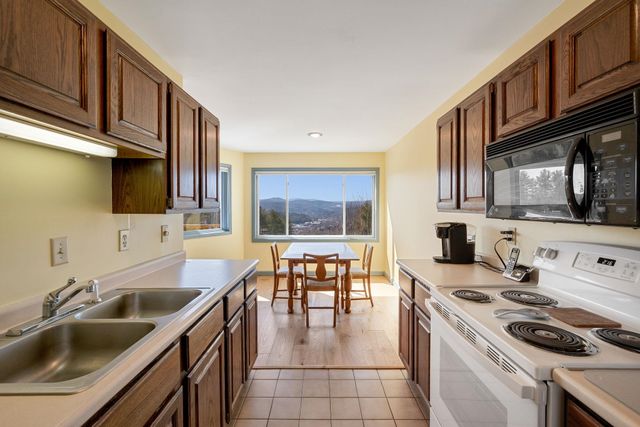 55 Cityside Dr Unit 13, Montpelier, VT 05602