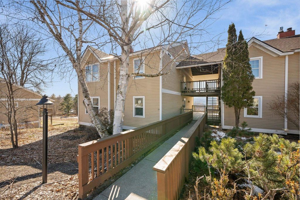 55 Cityside Dr Unit 13, Montpelier, VT 05602