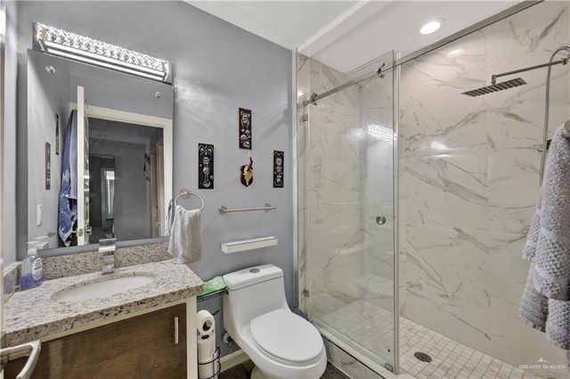 1613 W B Street, Mission, TX 78572