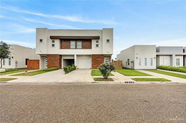 1613 W B Street, Mission, TX 78572