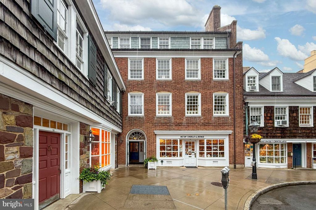 25 PALMER SQUARE W #I, Princeton, NJ 08542