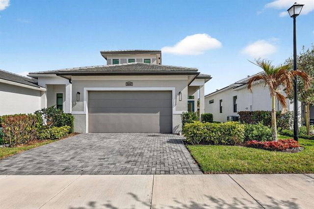 9043 SW Vetta Way, Port St. Lucie, FL 34987