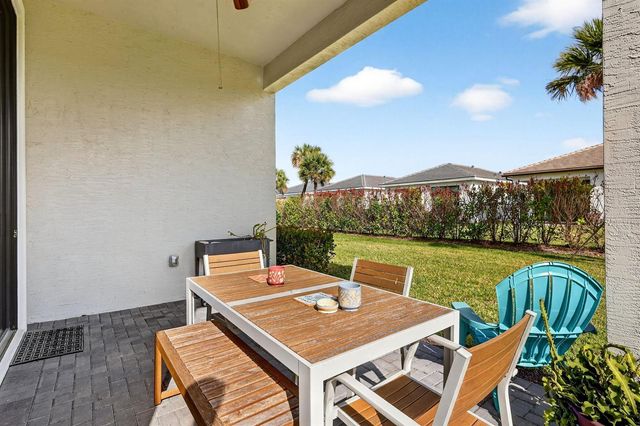 9043 SW Vetta Way, Port St. Lucie, FL 34987