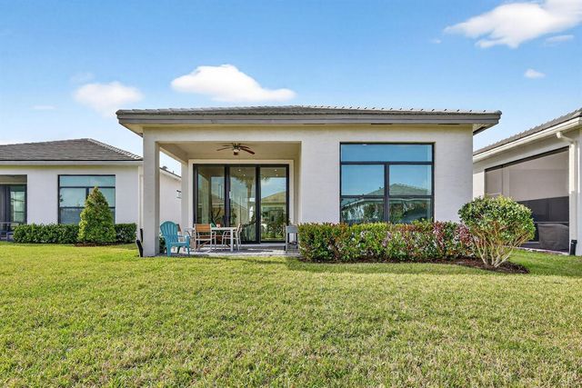 9043 SW Vetta Way, Port St. Lucie, FL 34987