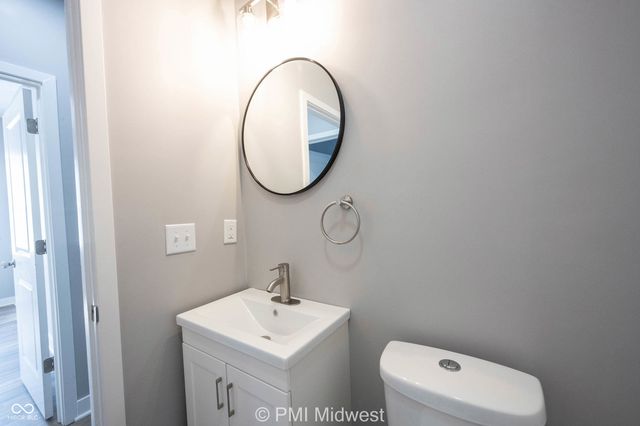 1236 W 18th Street A, Indianapolis, IN 46202
