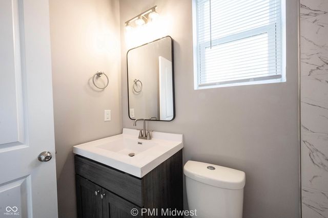 1236 W 18th Street A, Indianapolis, IN 46202