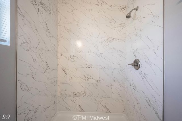 1236 W 18th Street A, Indianapolis, IN 46202