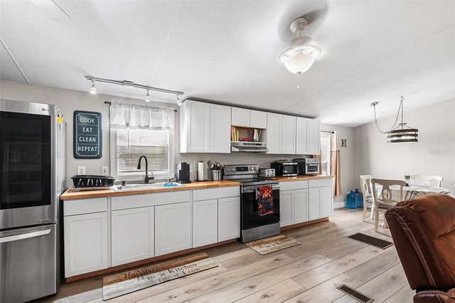 15055 BRAHMA ROAD, Polk City, FL 33868