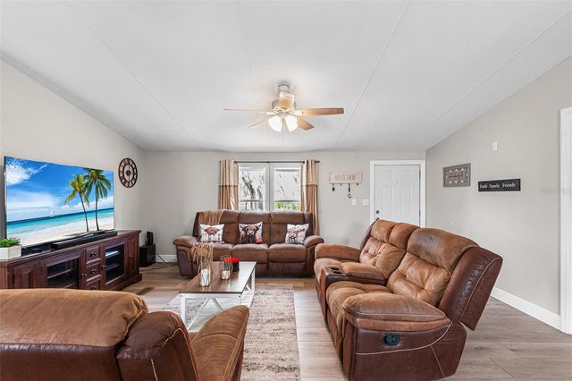 15055 BRAHMA ROAD, Polk City, FL 33868