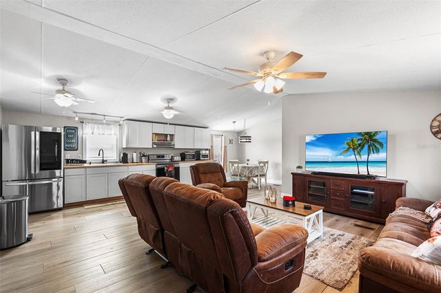 15055 BRAHMA ROAD, Polk City, FL 33868