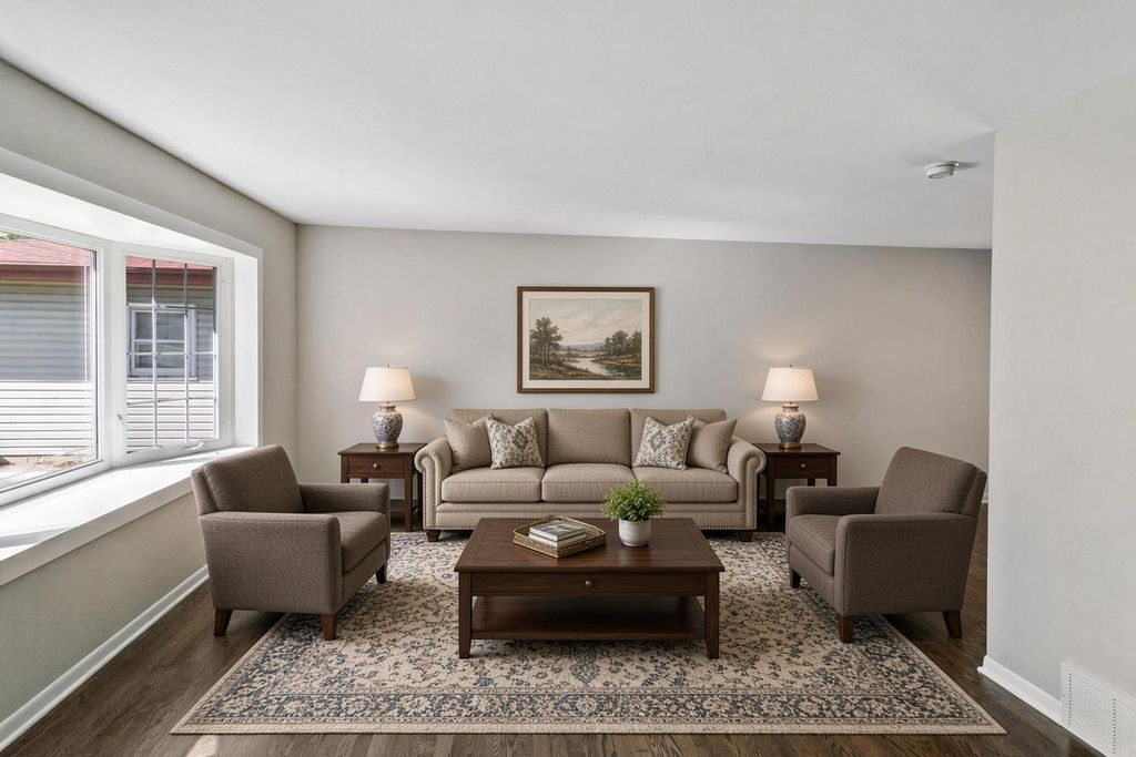 1340 Prince Drive, South Holland, IL 60473 — photo 2