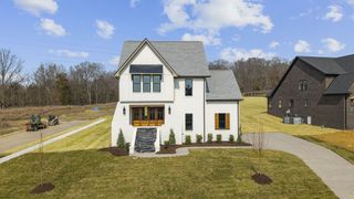 4036 Mandrake Pl #180, Lebanon, TN 37087
