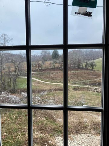 264 Sunshine Lane, West Liberty, KY 41472