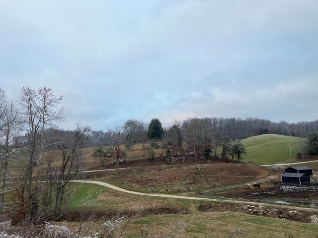 264 Sunshine Lane, West Liberty, KY 41472