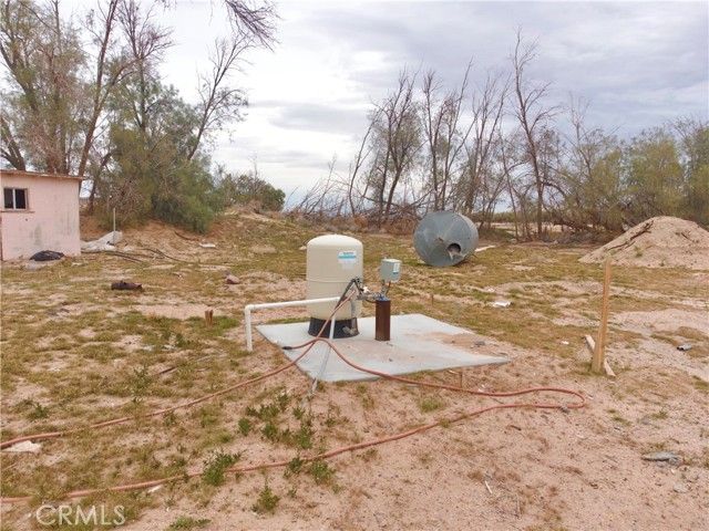 32900 Dune Road, Newberry Springs, CA 92365